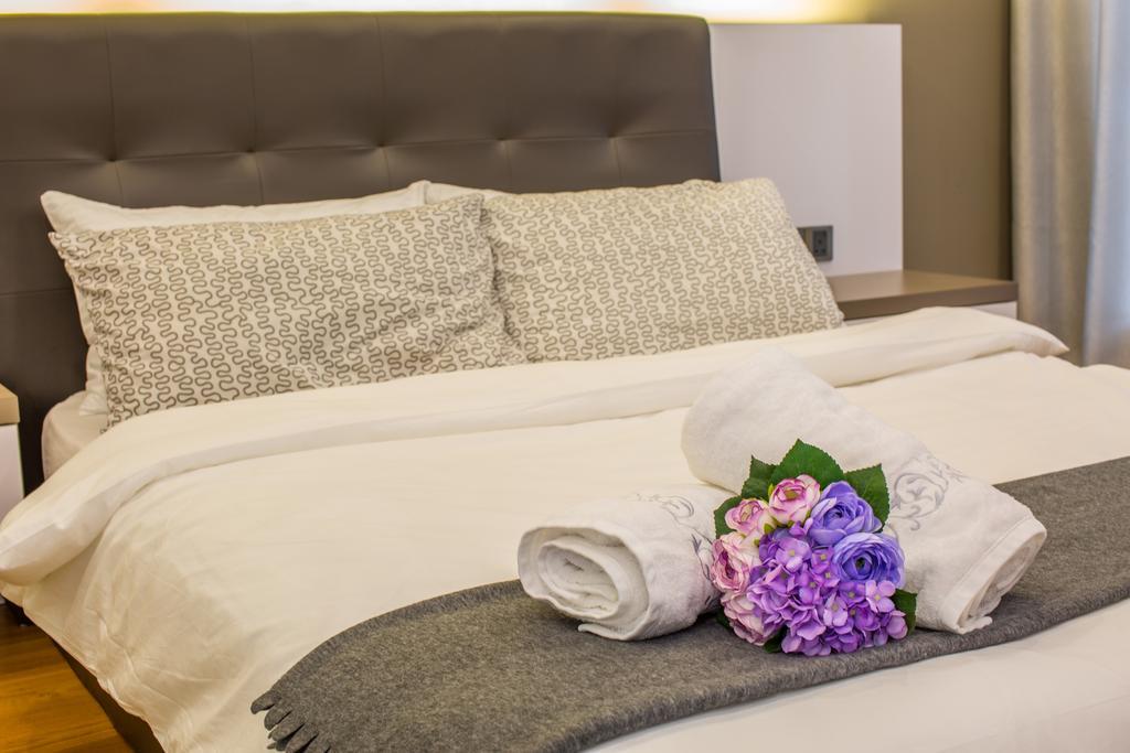 Soho Suites Klcc By Laberry Homestay Kuala Lumpur Exteriör bild